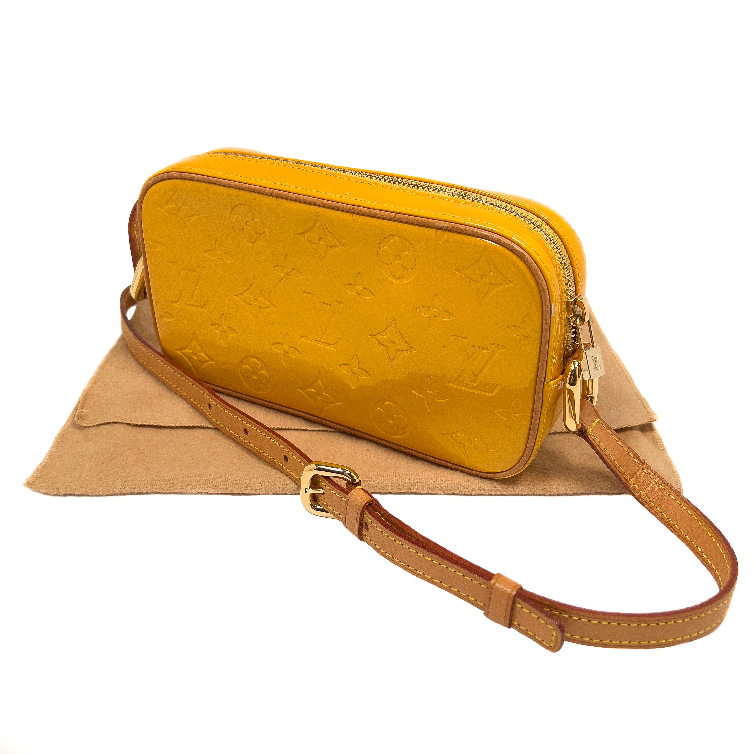 Vintage Louis Vuitton Monogram Christie Juliette Pochette Monogram Vernis Yellow M91108