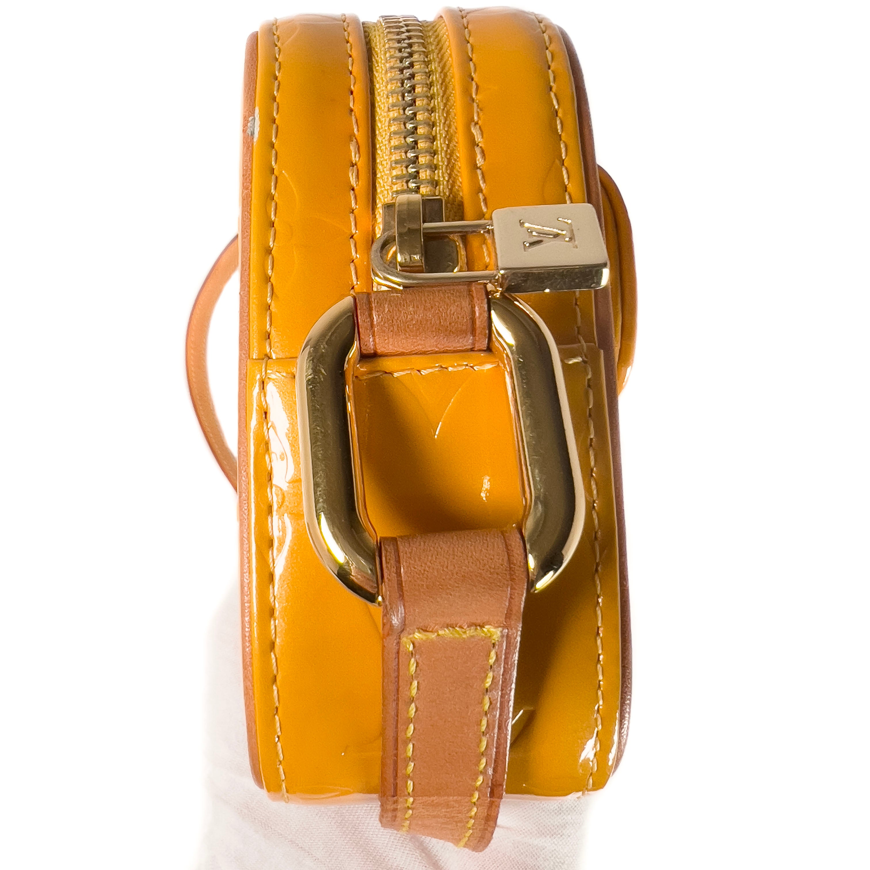 Vintage Louis Vuitton Monogram Christie Juliette Pochette Monogram Vernis Yellow M91108