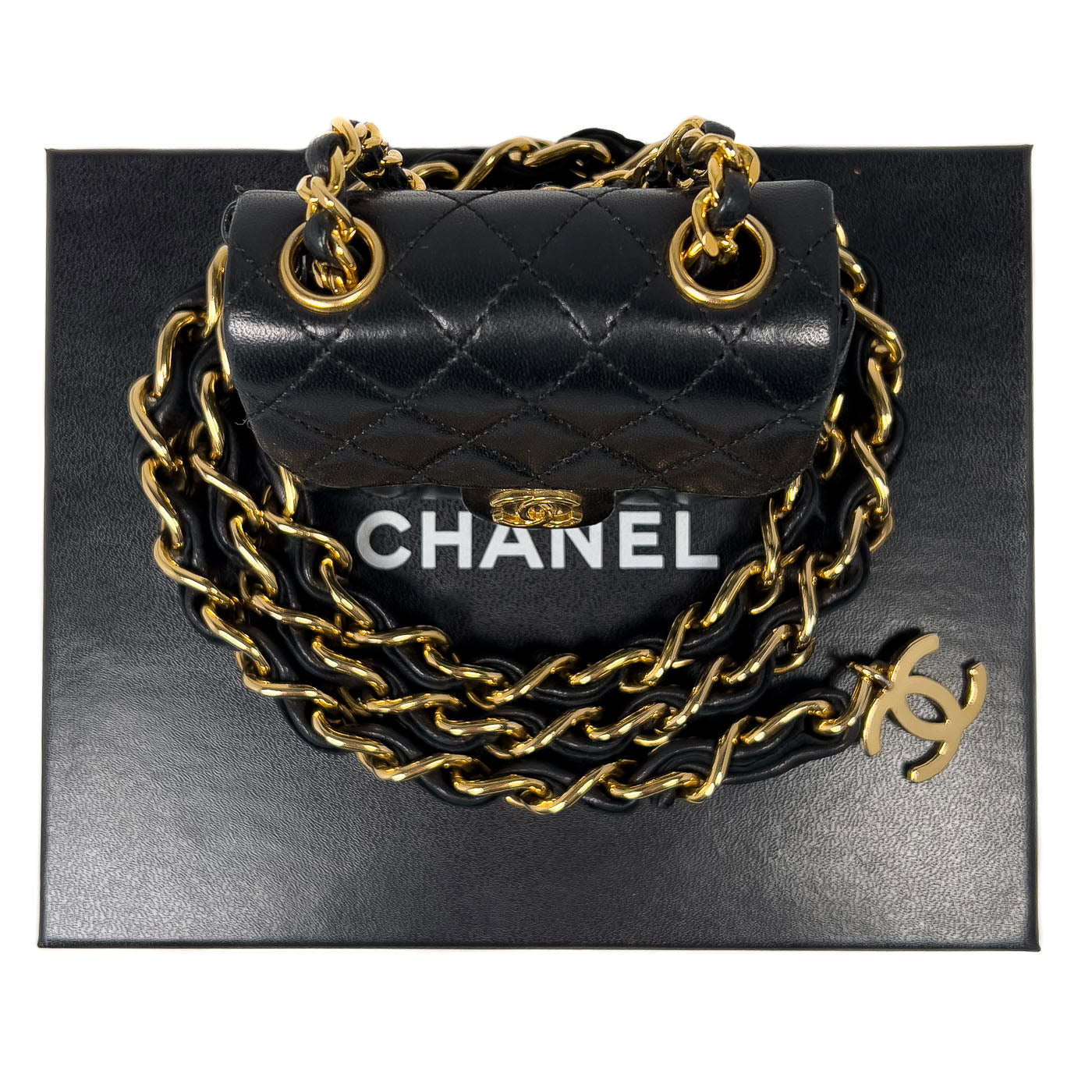 Vintage Chanel Classic Micro Charm Flap Bag met CC-kettingriem