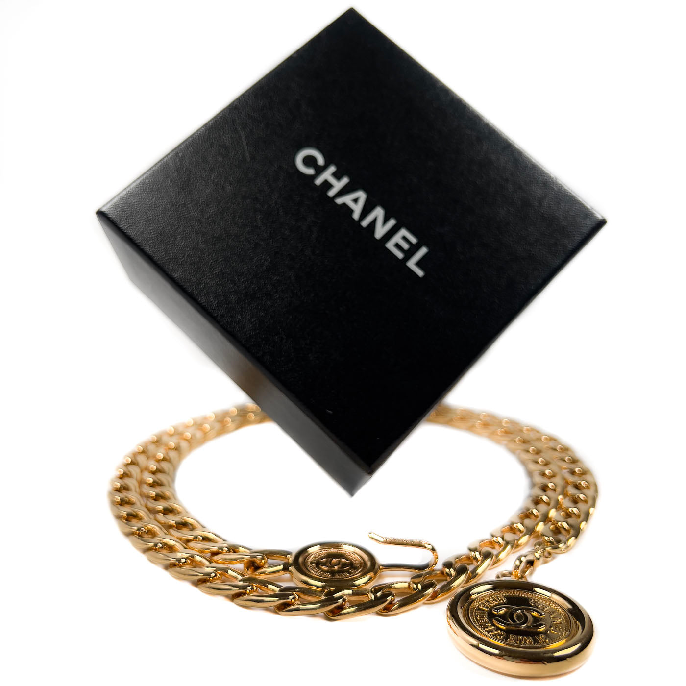 Vintage Chanel Gold Chain Rue Cambon CC Medallion Belt