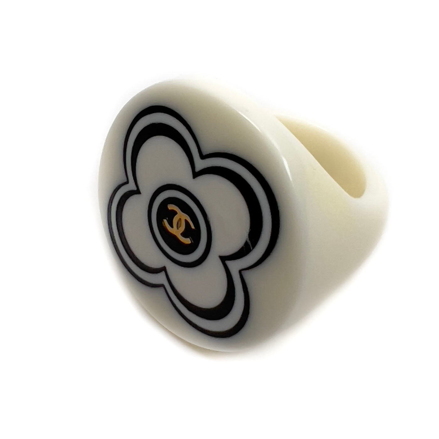 Vintage Chanel White Camelia Resin CC Ring Size EU17,5 / US7,5 02P