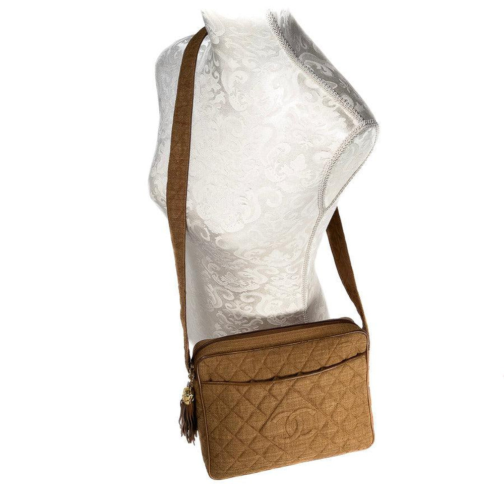 Chanel Vintage Chanel White Leather Mini Shoulder Flap Bag