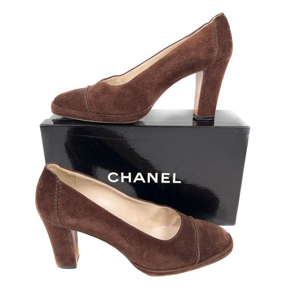 Vintage Chanel Brown Suede Pump Heels EU39,5/ US9 – EYECATCHERSLUXE