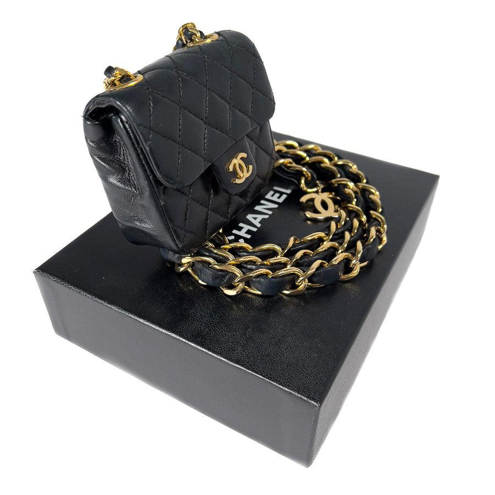Vintage Chanel 1990s Micro Mini Lambskin Quilted Belt Bag Black